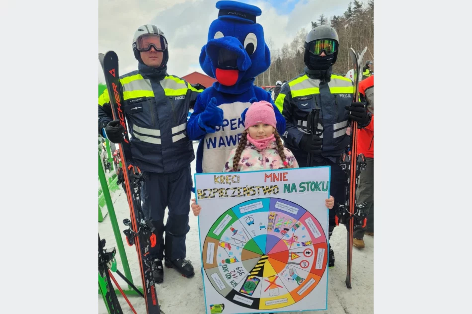 Policjanci edukowali dzieci na stoku  - zdjęcie 6