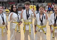5 medali dla Limanowskiego Klubu Kyokushin Karate na Spanish Open 2025 w Hiszpanii - zdjęcie główne