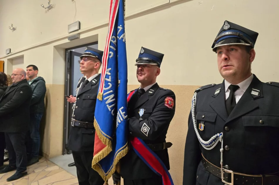 Ślubowanie Młodzieżowej Drużyny Pożarniczej w OSP Łososina Górna - zdjęcie 9
