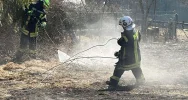 Zaczynają się pożary traw. Interweniowali strażacy - zdjęcie 4