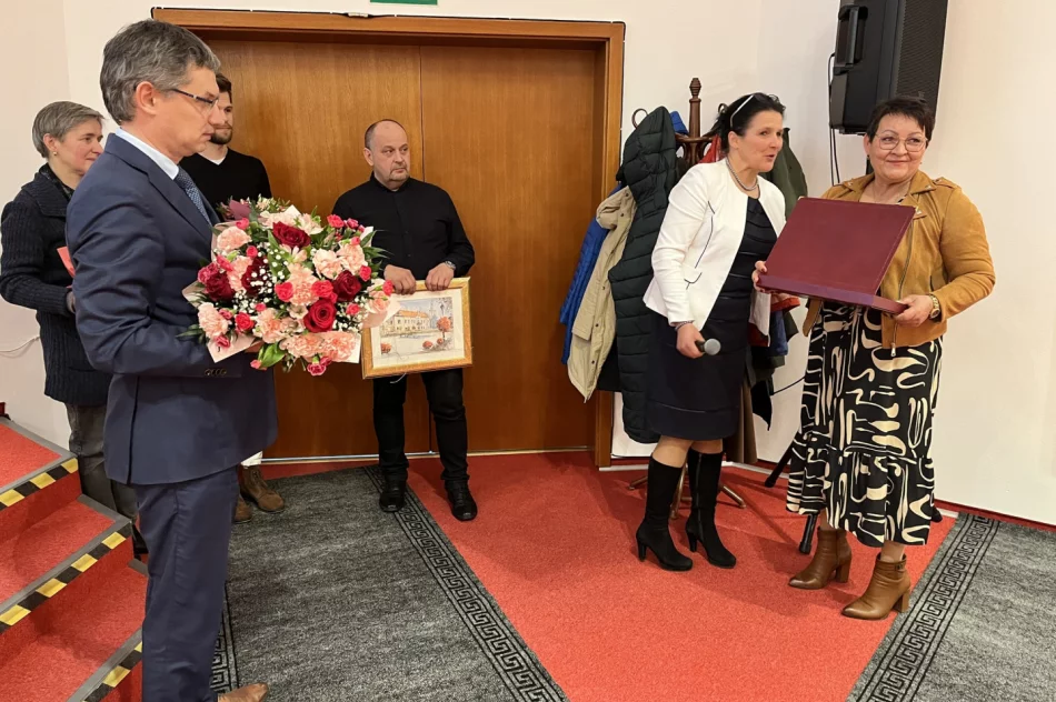 Rada Gminy jednogłośnie odwołała skarbnika - zdjęcie 5