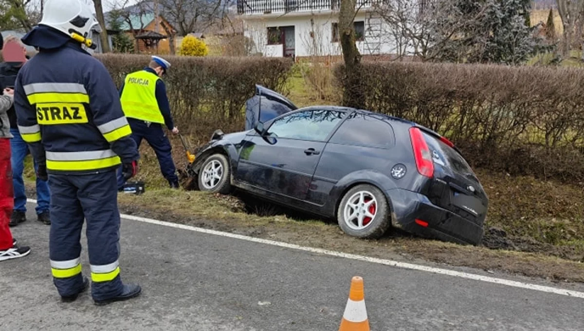Wypadek w Przenoszy/fot.: OSP Skrzydlna