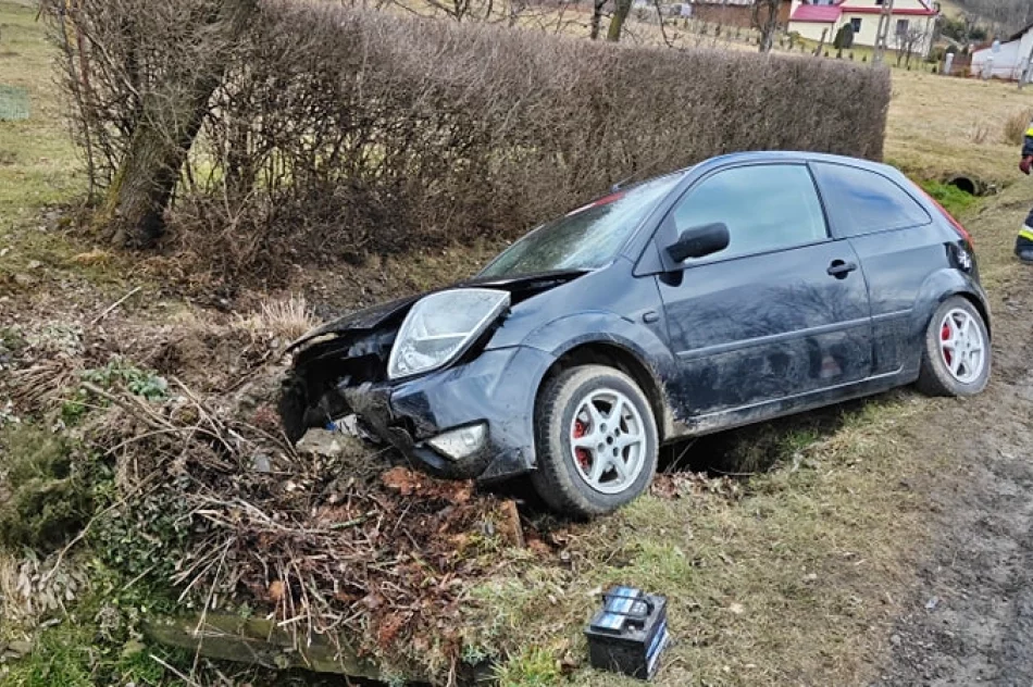 Młody kierowca wypadł z drogi - trafił do szpitala - zdjęcie 2