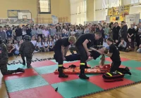 Giełda Edukacyjna – wsparcie dla uczniów w wyborze ścieżki kariery - zdjęcie główne