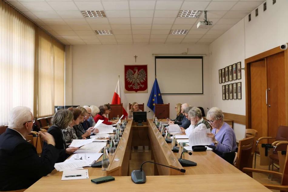 Sesja Miejskiej Rady Seniorów w Limanowej - zdjęcie 3