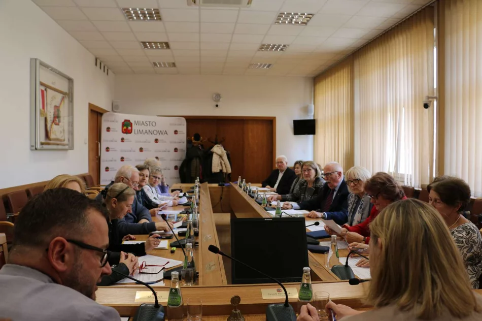 Sesja Miejskiej Rady Seniorów w Limanowej - zdjęcie 9