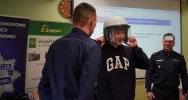 Policjanci zachęcali młodych do służby  - zdjęcie 2