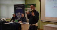 Policjanci zachęcali młodych do służby  - zdjęcie 3