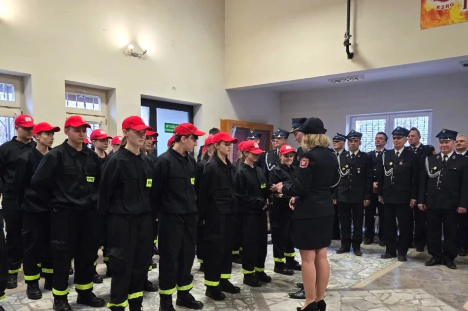 Ślubowanie Młodzieżowej Drużyny Pożarniczej  - zdjęcie 15