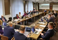 Wojewoda krytykuje rezolucję Rady Powiatu ws. edukacji zdrowotnej - zdjęcie główne