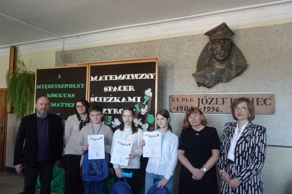 I Międzyszkolny Konkurs Matematyczno-Przyrodniczy “Matematyczny spacer ścieżkami przyrody” w SP nr 3 - zdjęcie 7