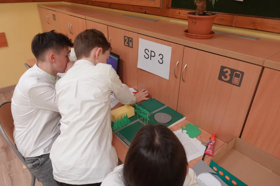 I Międzyszkolny Konkurs Matematyczno-Przyrodniczy “Matematyczny spacer ścieżkami przyrody” w SP nr 3 - zdjęcie 18