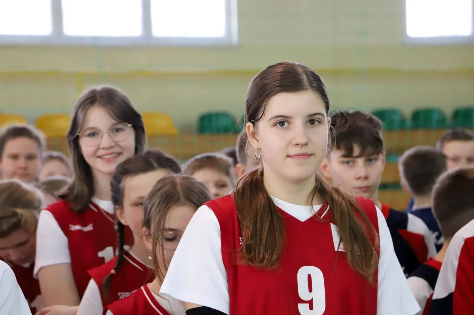 Mordarka Mistrzami Gminy Limanowa w Piłce Siatkowej Dzieci - zdjęcie 5
