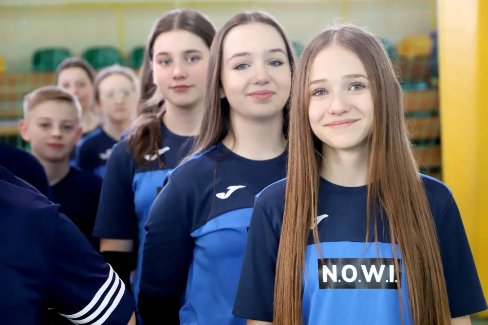 Mordarka Mistrzami Gminy Limanowa w Piłce Siatkowej Dzieci - zdjęcie 8