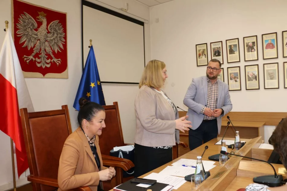 Nowa reprezentacja - czy potrzebna? - zdjęcie 11