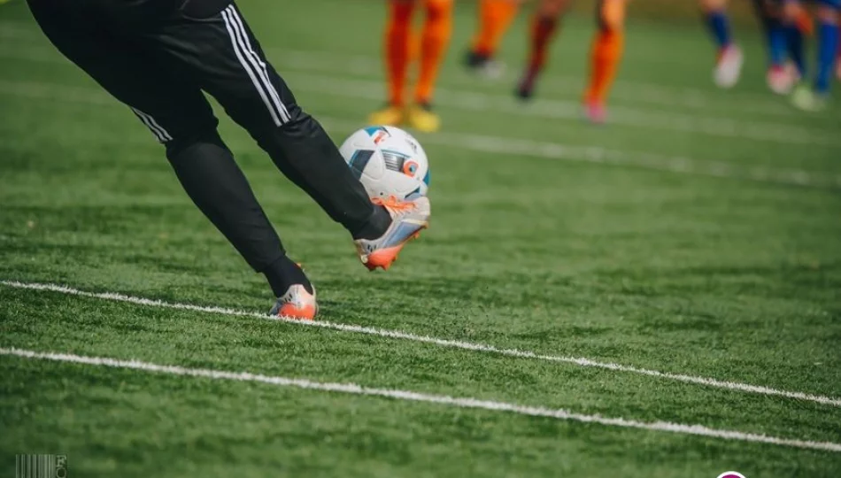 Huraganowe ataki rozbiły AKS - zdjęcie 1