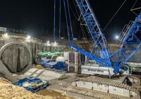 TBM w montażu, ruszyły ostatnie przygotowania do drążenia tunelu - zdjęcie główne