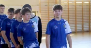 Chłopcy ze Starej Wsi 1 zwyciężają w Mistrzostwach Gminy Limanowa w Piłce Ręcznej Młodzieży Szkolnej - zdjęcie 3