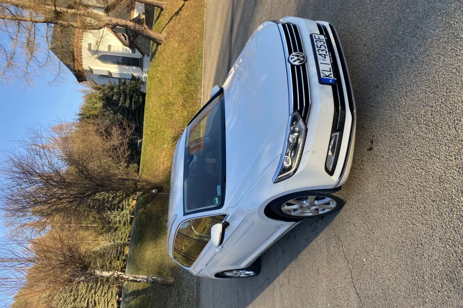 Zamienię/Sprzedam  Volkswagen Passat B8 2.0tdi 190km automat full led - zdjęcie 1