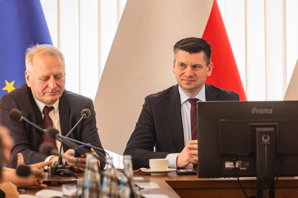 Dyskusja o funduszach europejskich i inwestycjach drogowych - zdjęcie 10