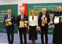 Uroczystość otwarcia nowej części szkoły i sali gimnastycznej w SP Nr 2 w Siekierczynie - zdjęcie główne
