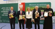 Uroczystość otwarcia nowej części szkoły i sali gimnastycznej w SP Nr 2 w Siekierczynie - zdjęcie 2