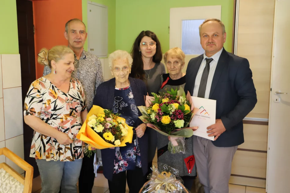 101 urodziny Marii Dudek z Walowej Góry - zdjęcie 2