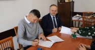 Podpisanie umowy na wykonanie kanalizacji w miejscowości Stara Wieś - zdjęcie 3