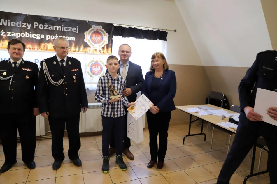 Eliminacje Miejsko-Gminnego Turnieju Wiedzy Pożarniczej „Młodzież Zapobiega Pożarom" - zdjęcie 18