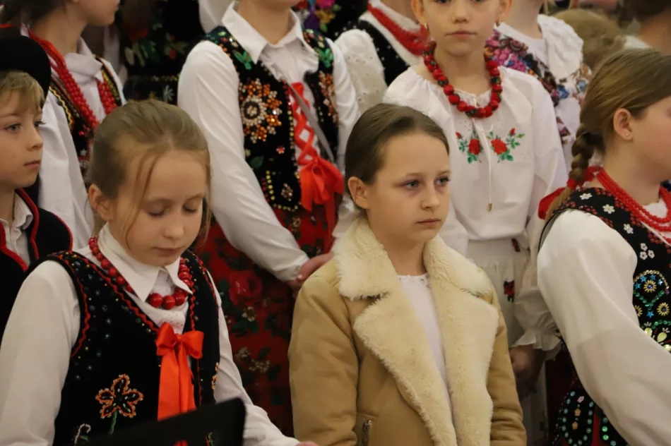 Szkoła po rozbudowie oficjalnie otwarta (ZDJĘCIA) - zdjęcie 5