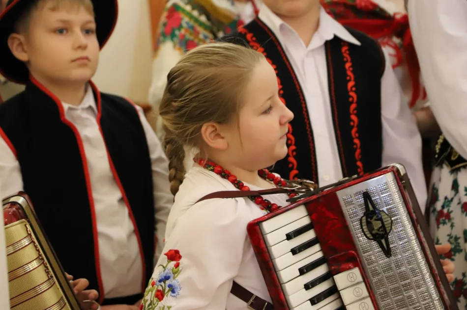 Szkoła po rozbudowie oficjalnie otwarta (ZDJĘCIA) - zdjęcie 16