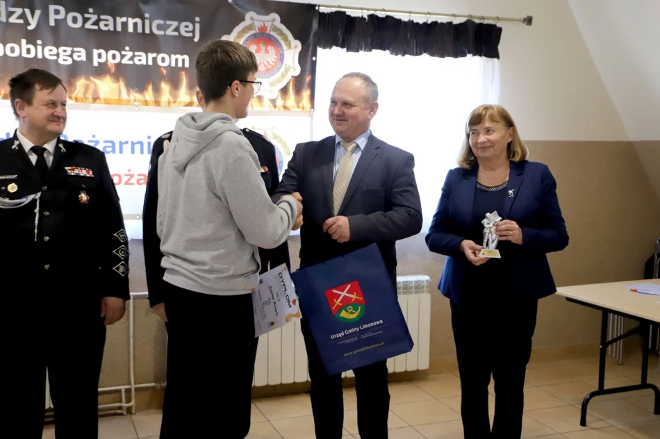 Eliminacje Miejsko-Gminnego Turnieju Wiedzy Pożarniczej „Młodzież Zapobiega Pożarom” - zdjęcie 7
