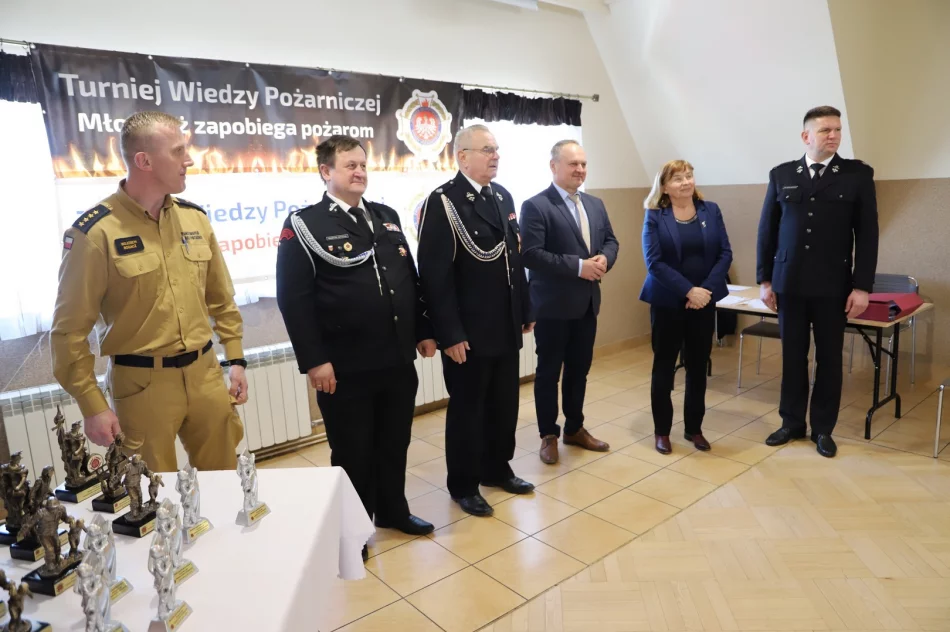 Eliminacje Miejsko-Gminnego Turnieju Wiedzy Pożarniczej „Młodzież Zapobiega Pożarom” - zdjęcie 12