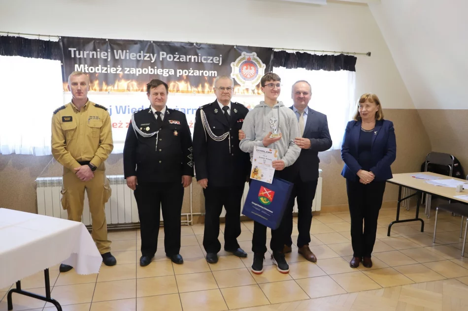 Eliminacje Miejsko-Gminnego Turnieju Wiedzy Pożarniczej „Młodzież Zapobiega Pożarom” - zdjęcie 15