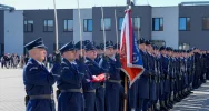 Ślubowanie 106 nowych funkcjonariuszy, 1 trafi do Limanowej - zdjęcie 2