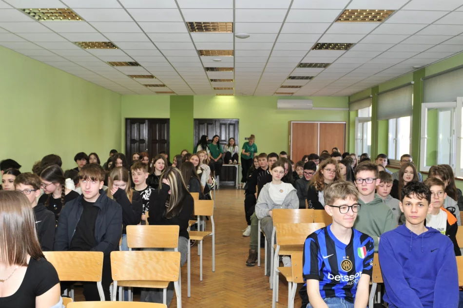 Ponad tysiąc uczniów odwiedziło "Ekonoma" (ZDJĘCIA) - zdjęcie 4