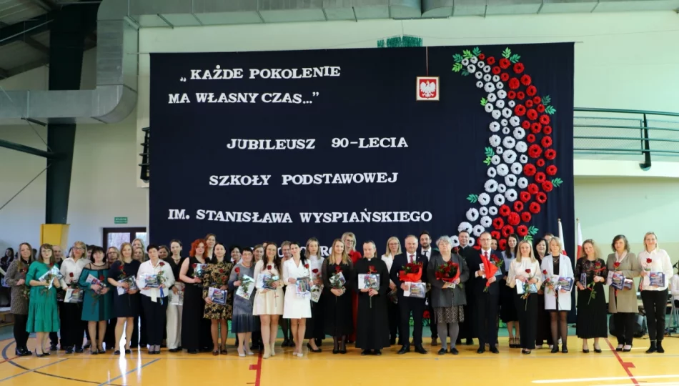 Jubileusz szkoły - placówka ma już 70 lat (ZDJĘCIA) - zdjęcie 1