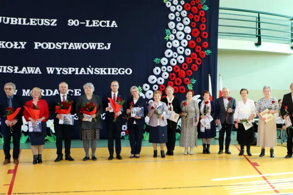 Jubileusz szkoły - placówka ma już 70 lat (ZDJĘCIA) - zdjęcie 4