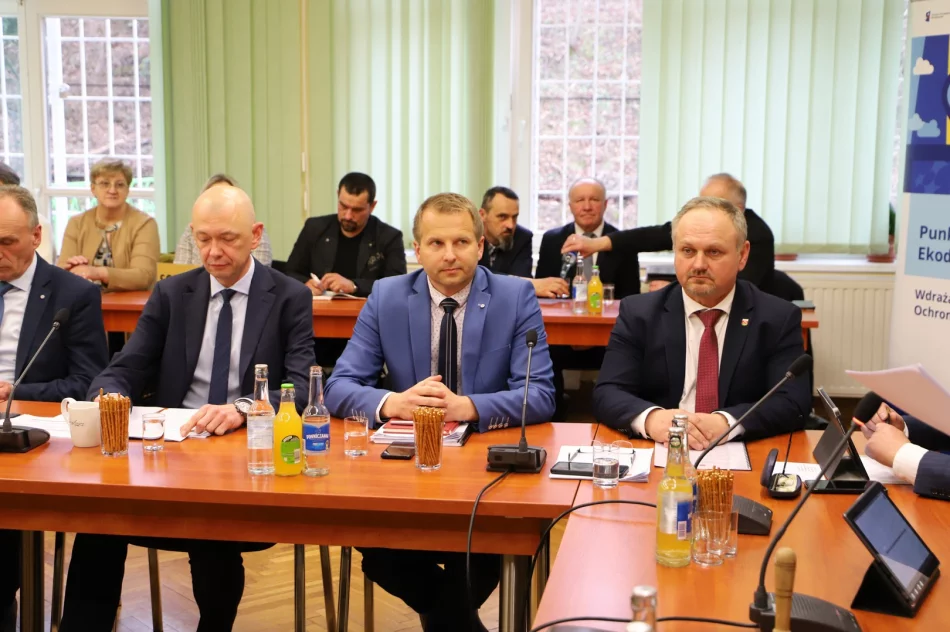 VI sesja Rady Gminy Limanowa IX kadencji - zdjęcie 2