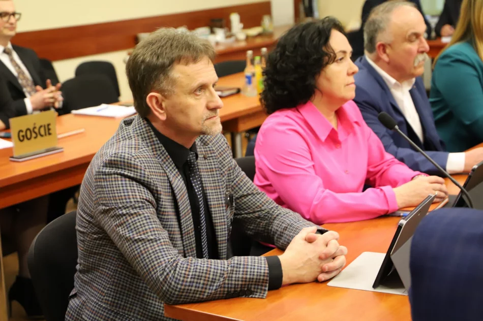 VI sesja Rady Gminy Limanowa IX kadencji - zdjęcie 12