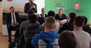 Spotkanie z przedsiębiorcami wspieranymi przez PUP - zdjęcie 2