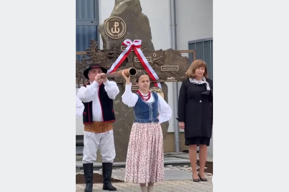 Uroczyste otwarcie kompleksu wojskowego 114 Limanowskiego batalionu lekkiej piechoty im. ppłk Adama Stabrawy „Borowy” - zdjęcie 4