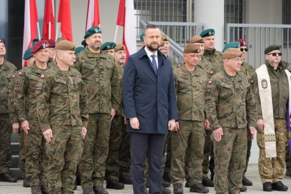 Uroczyste otwarcie kompleksu wojskowego 114 Limanowskiego batalionu lekkiej piechoty im. ppłk Adama Stabrawy „Borowy” - zdjęcie 11