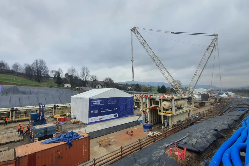 „Kinga” rozpoczęła drążenie najdłuższego tunelu kolejowego w Polsce - zdjęcie 10
