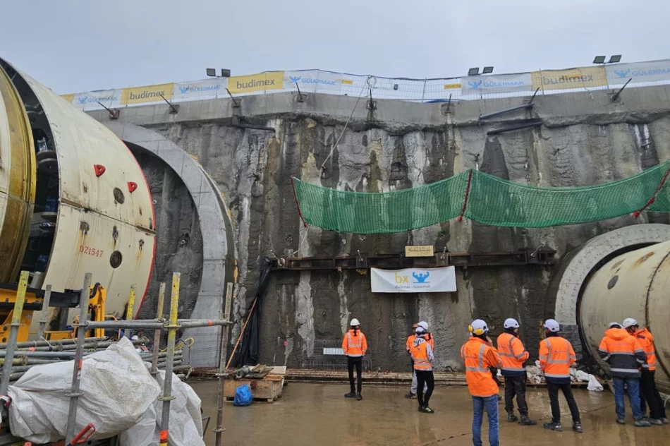 „Kinga” rozpoczęła drążenie najdłuższego tunelu kolejowego w Polsce - zdjęcie 14