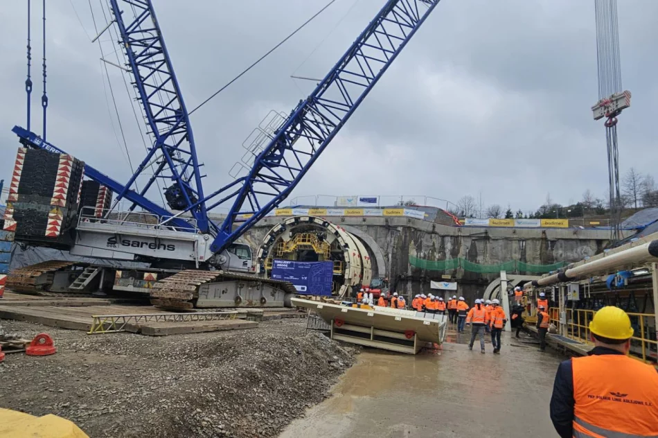 „Kinga” rozpoczęła drążenie najdłuższego tunelu kolejowego w Polsce - zdjęcie 15