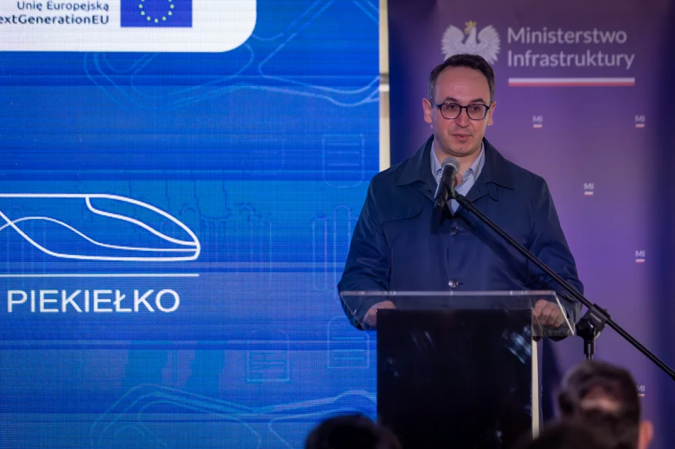 Podłęże-Piekiełko: rozpoczęcie drążenia tunelu pod Pisarzową - zdjęcie 1
