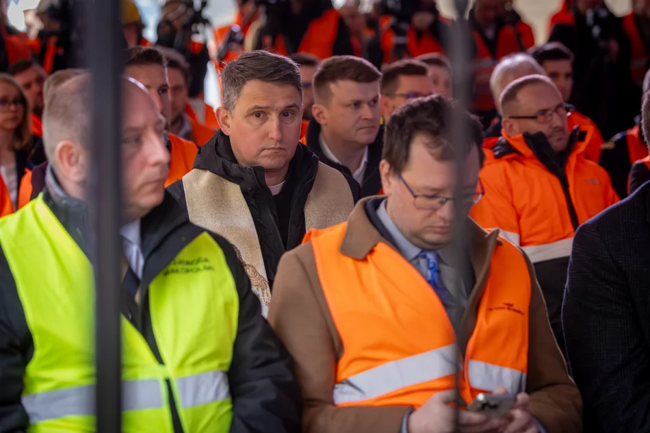 Podłęże-Piekiełko: rozpoczęcie drążenia tunelu pod Pisarzową - zdjęcie 9