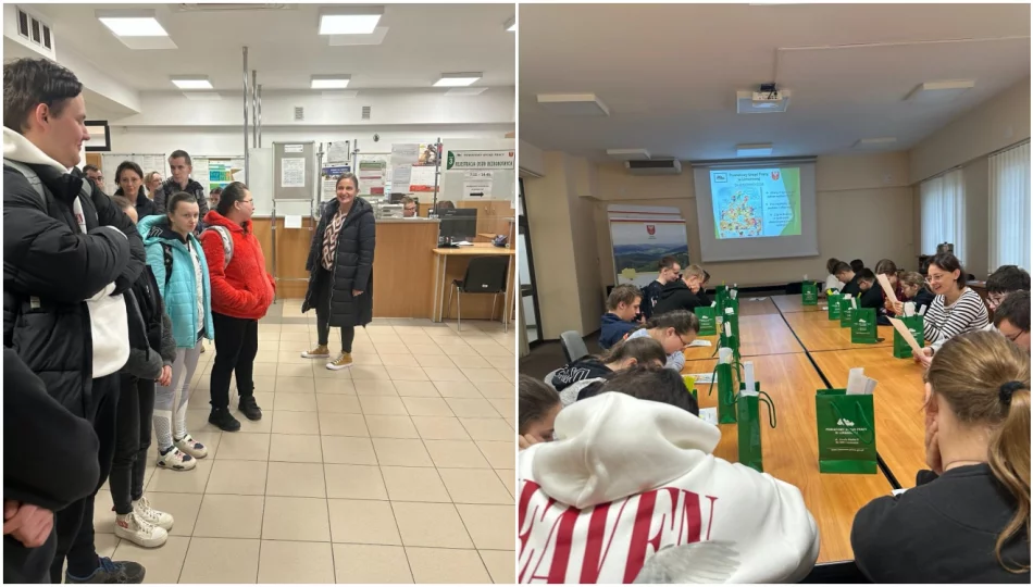 Młodzież z SOSW odwiedziła urząd pracy - zdjęcie 1
