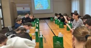 Młodzież z SOSW odwiedziła urząd pracy - zdjęcie 2